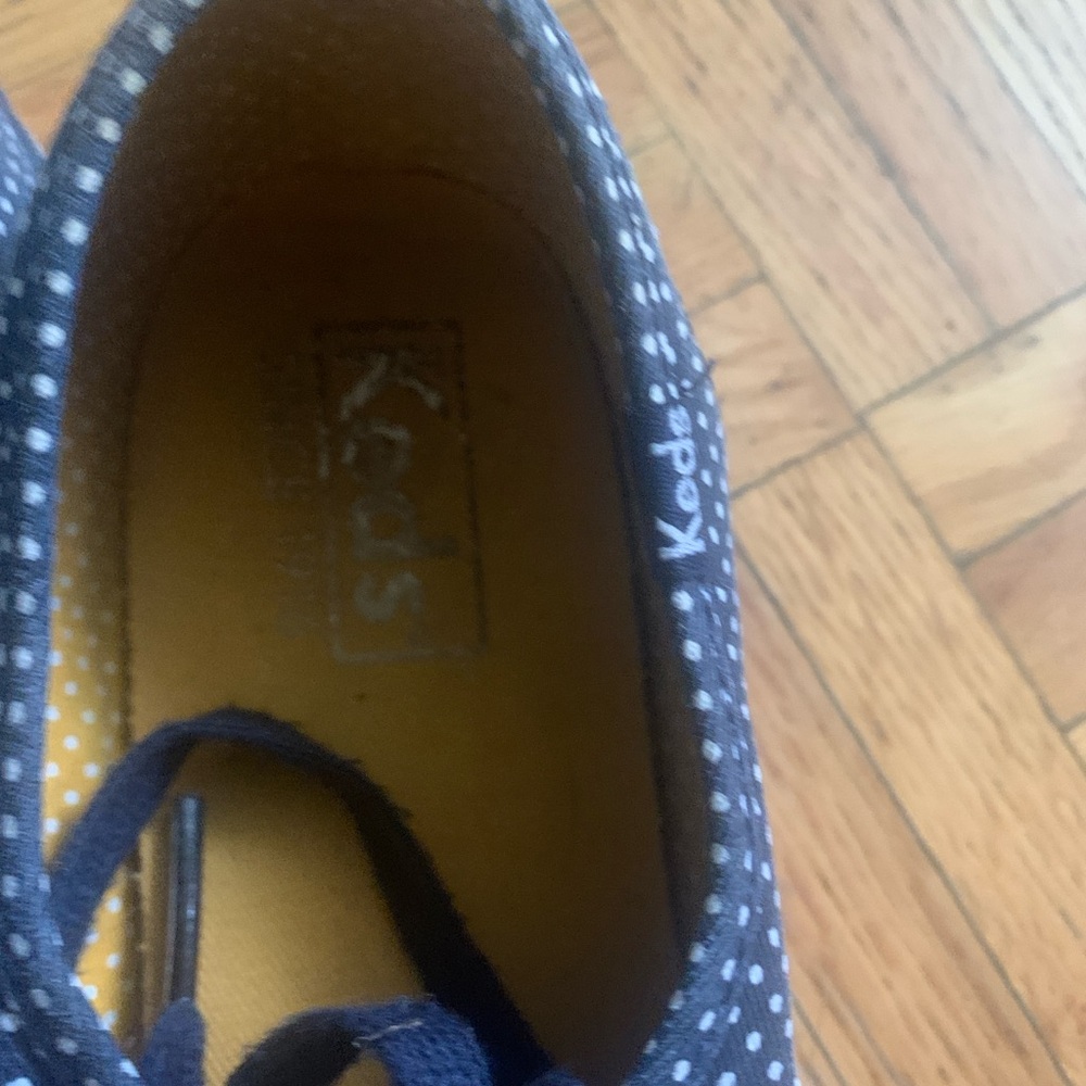Keds Navy Blue Polka Dot Sneakers Size 8 - Picture 2 of 5